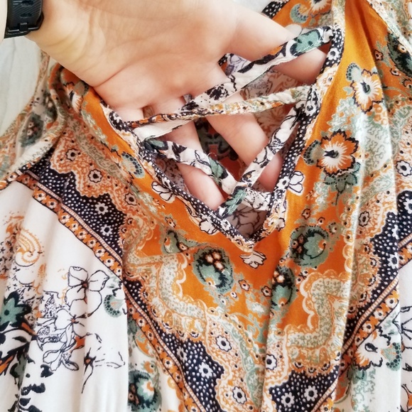 flirty bohemian romper - Picture 2 of 2